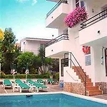 Guest house Magnolia 2*