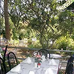Magnolia Guest house