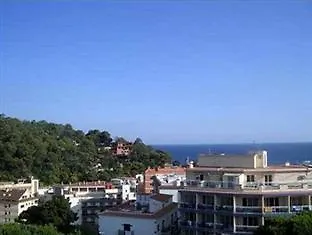Magnolia Πανσιόν Λορέτ Ντε Μαρ