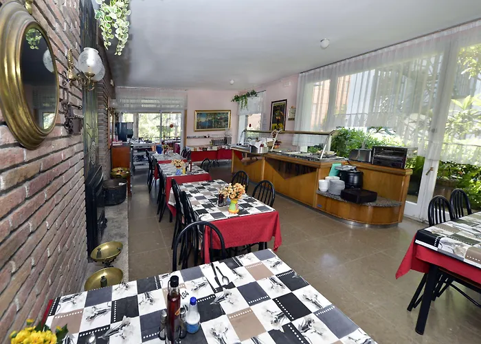 Magnolia Lloret de Mar