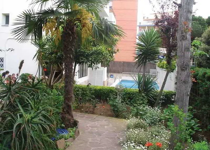 Magnolia Lloret de Mar