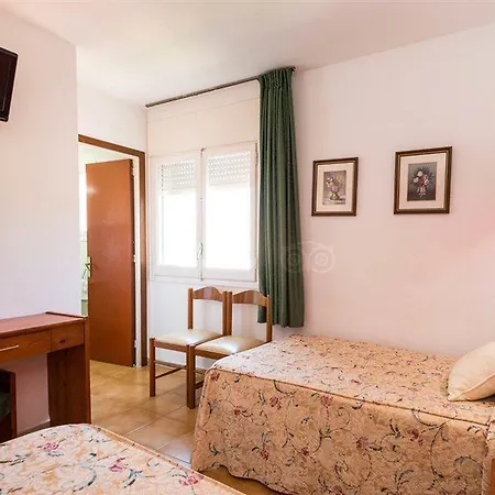 Magnolia Guest house 2*