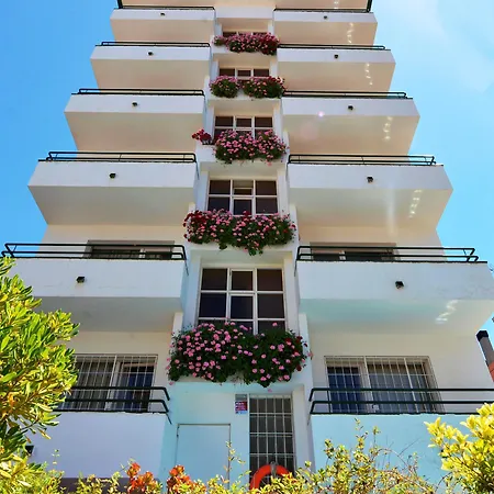 Magnolia Gasthof Lloret de Mar