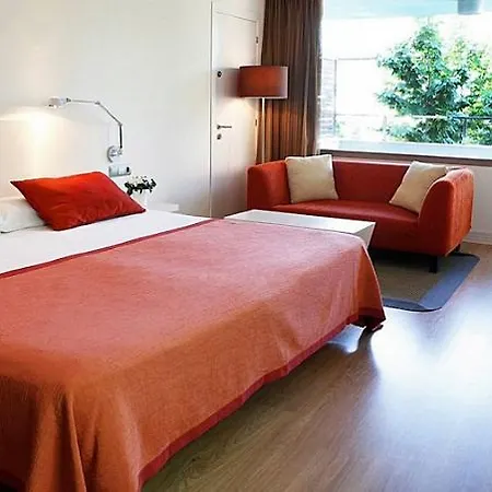 Magnolia 2* يوريت دي مار