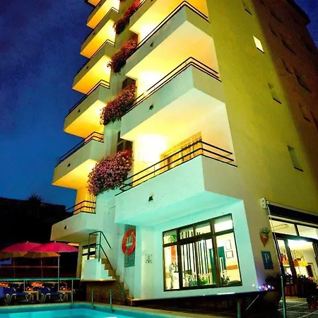Magnolia Guest house Lloret de Mar