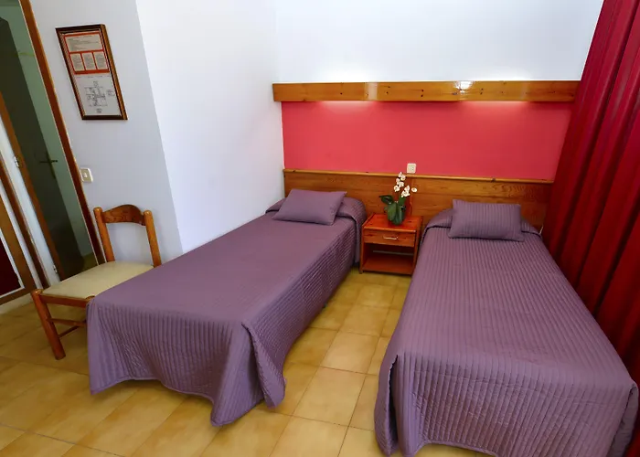 Magnolia Guest house 2*