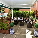 Magnolia 2* Льорет-де-Мар